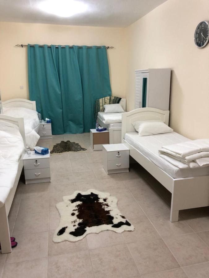 Kaya Hostel 迪拜 外观 照片