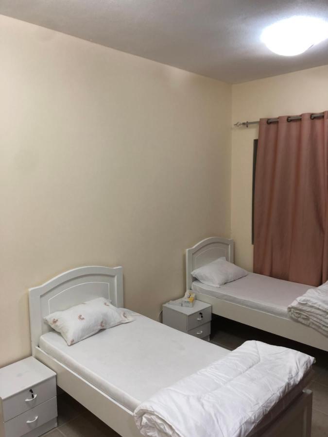 Kaya Hostel 迪拜 外观 照片